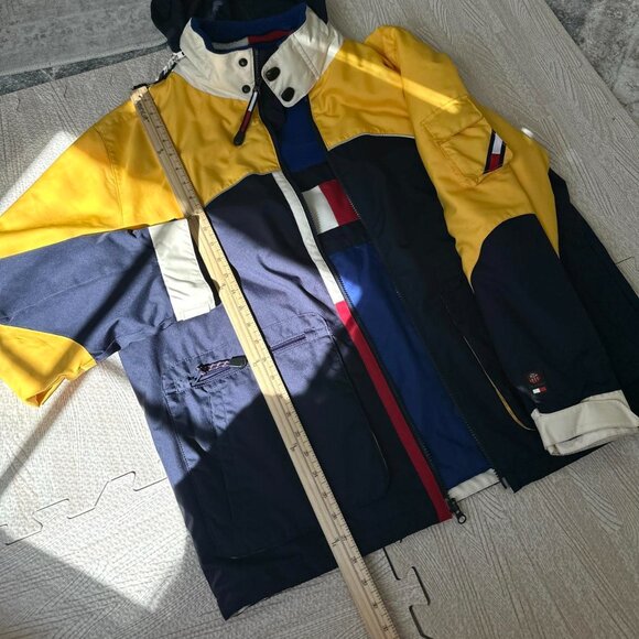 Vintage Tommy Hilfiger 90s Jacket Water Repellent Jacket With Packable Hood - Picture 6 of 8